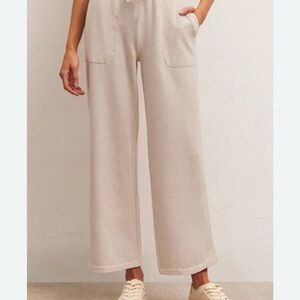 Z Supply Women’s Jet Set Wide Leg Lounge Pant in Oatmeal Heather